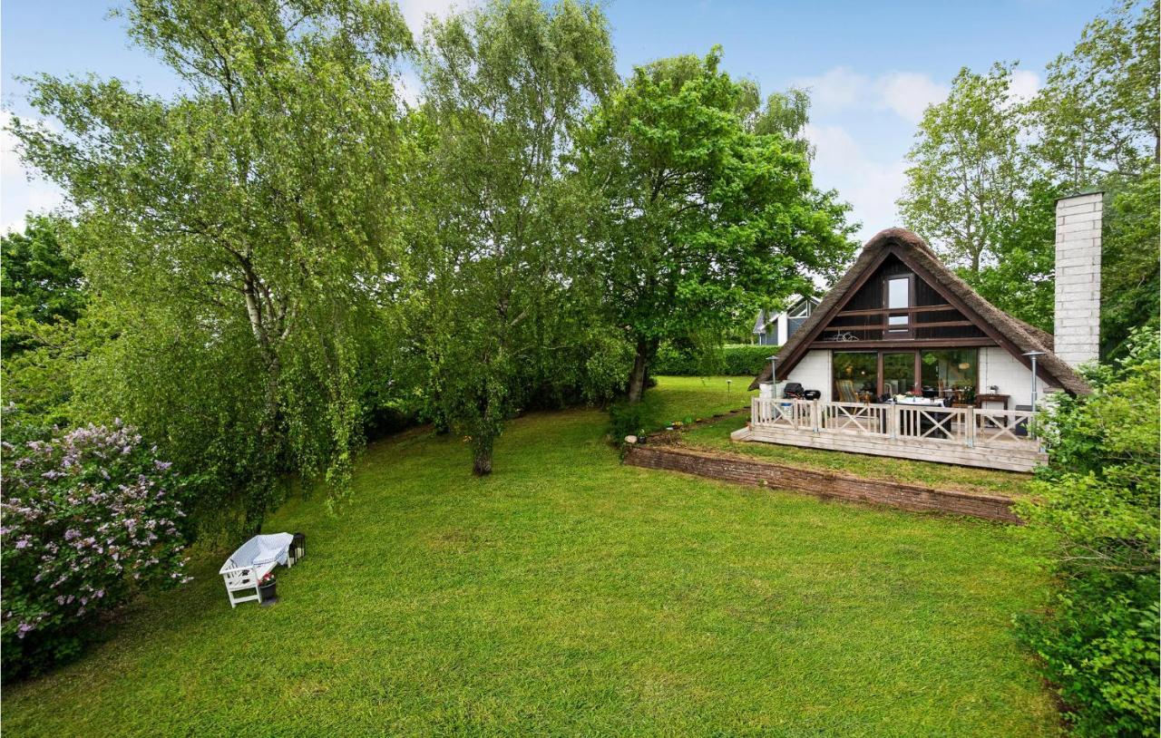 Stunning Home In Logstrup With Kitchen Exterior photo